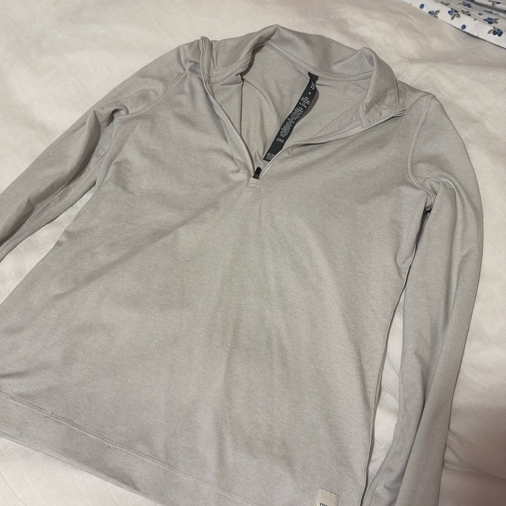Vuori halo essential half zip, gray